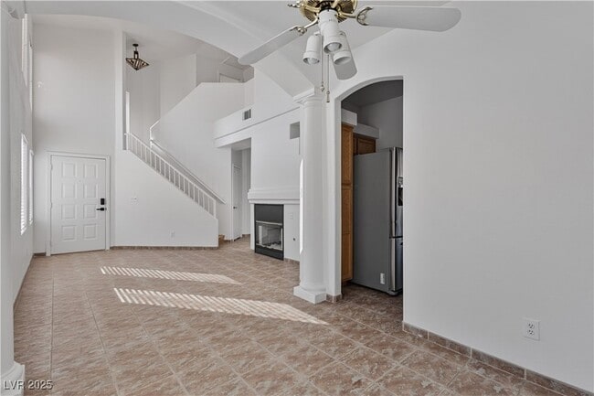 Photo - 8758 Arawana Pl