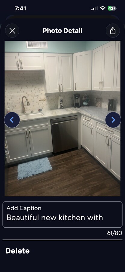 Beautiful new kitchen and washer dryer - 4859 Coquina Key Dr SE Unit A