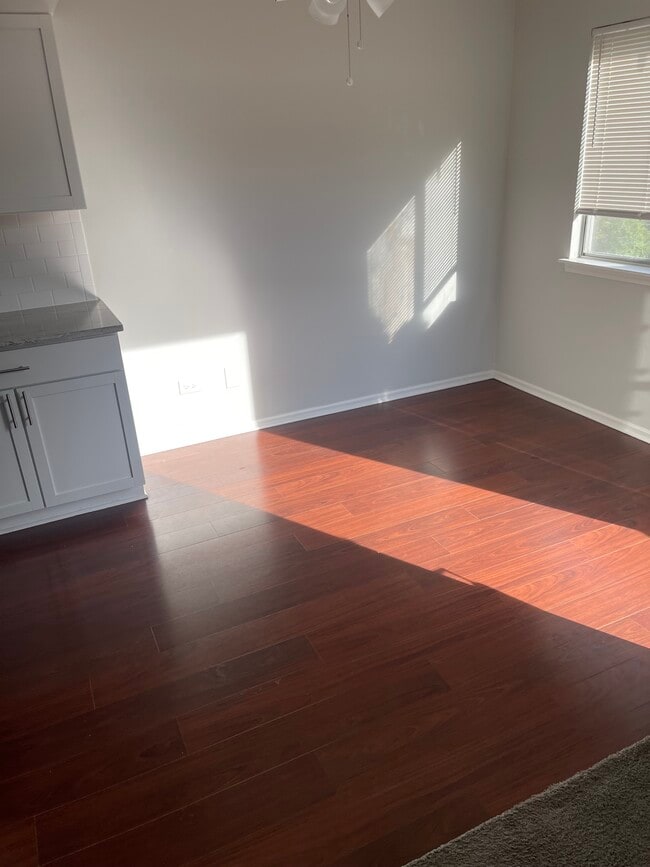 633 Mallard Ct Unit A2