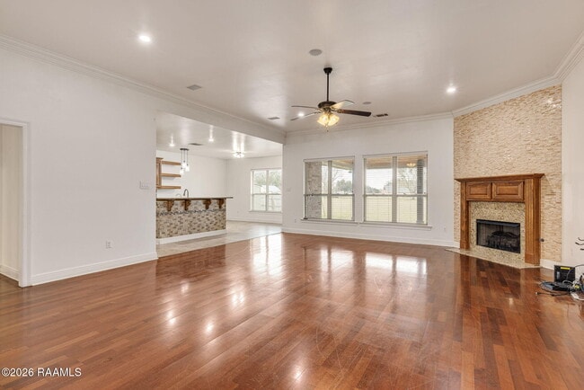 Photo - 225 Woodhaven Rd