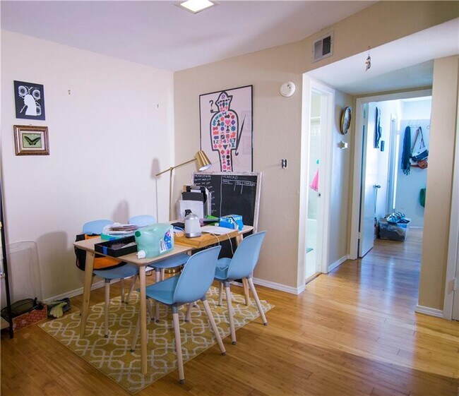 Photo - 202 E 45th St Unit 203