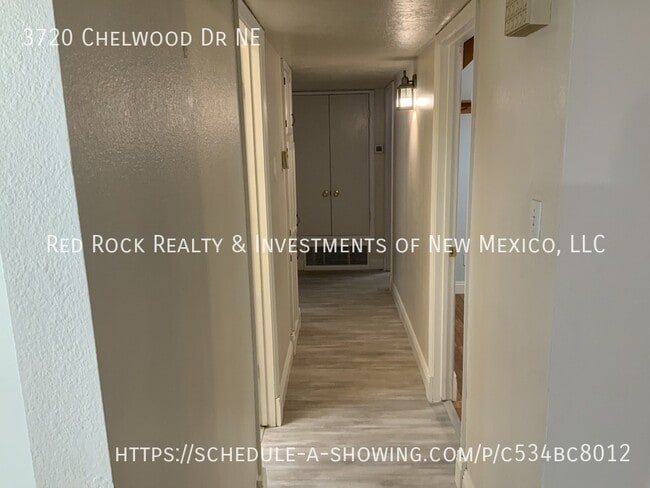 Photo - 3720 Chelwood Dr NE