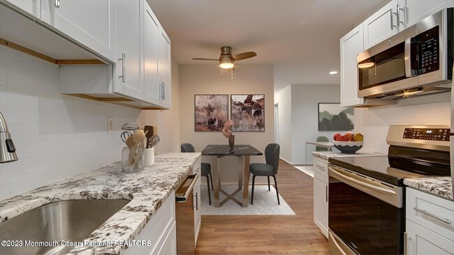 Photo - 15 Pine Cluster Cir Unit G