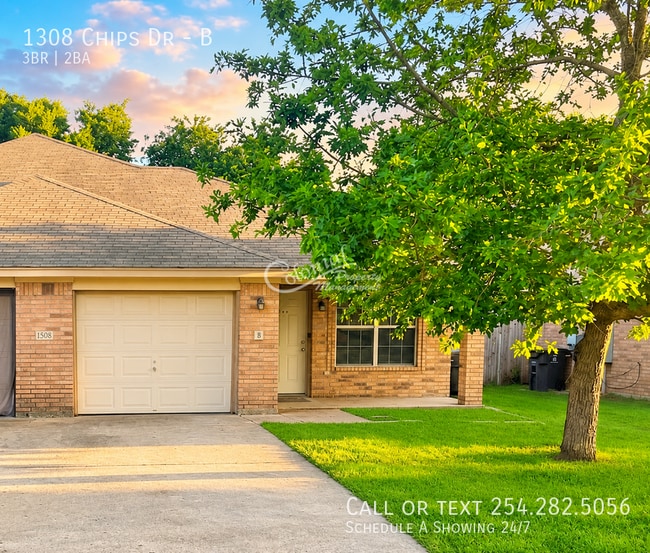 Building Photo - 1308 Chips Dr Unit B