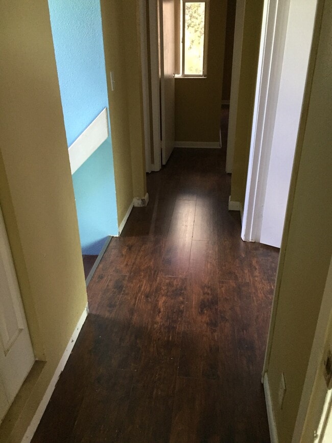 Photo - 5504 NW 21st St