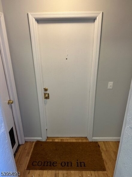 Building Photo - 97 Walnut St Unit 1