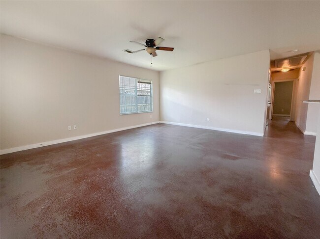 Photo - 1218 Goodnight Trail