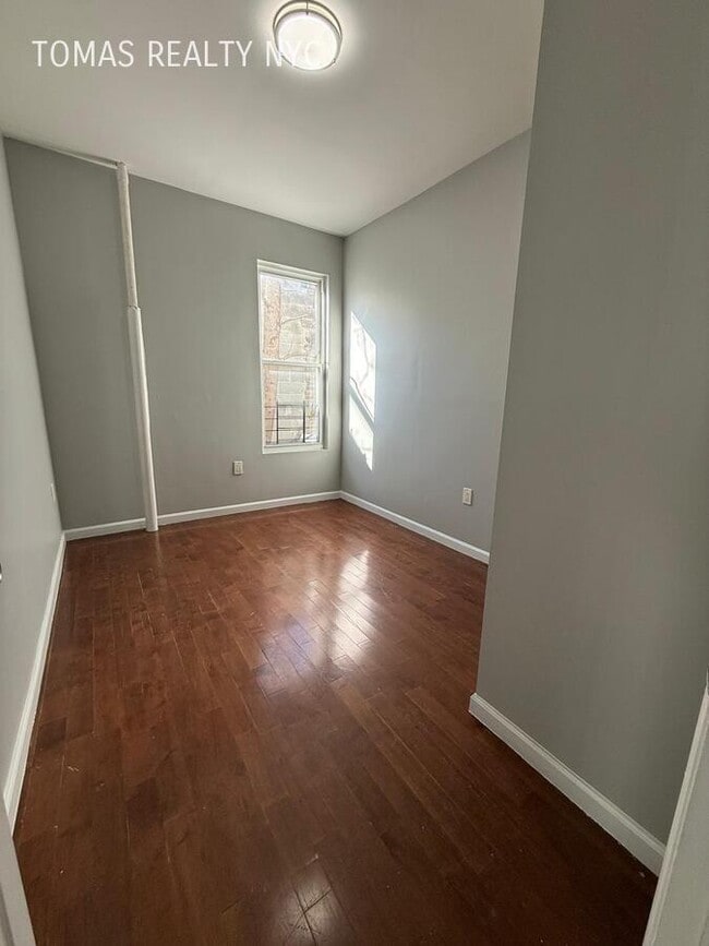 Photo - 2106 Arthur Ave