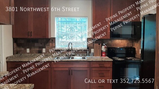 Photo - 3801 NW 6th St