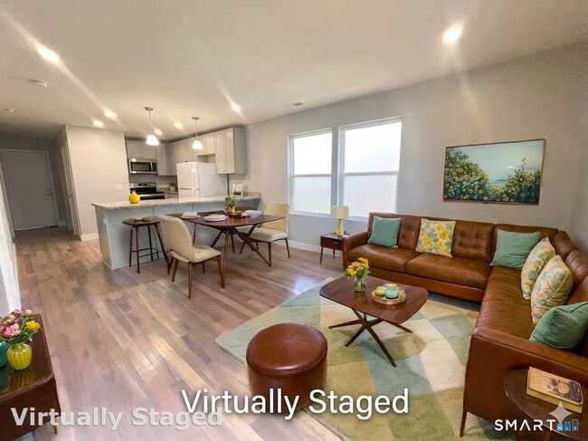 Photo - 105 Churchill St Unit 3rd Floor (107)