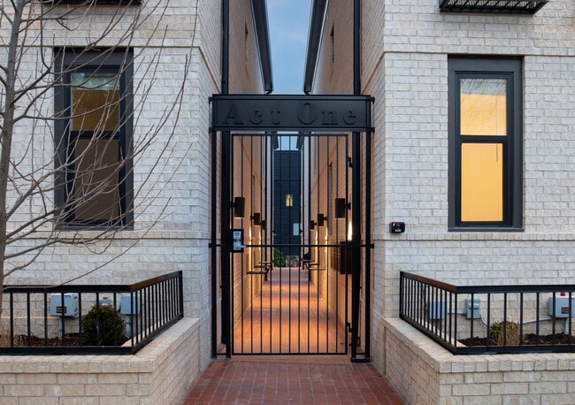 Photo - Sleek & Charming Newly Constructed Townhouse in Downtown Fayetteville!