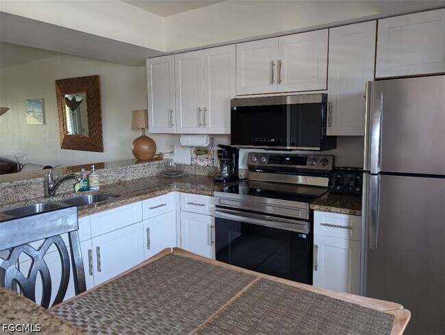 Photo - 719 SW 47th Terrace Unit 202