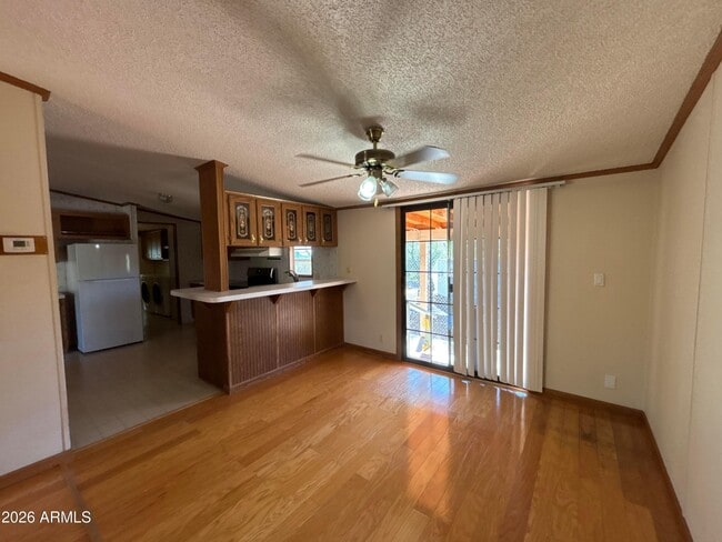 Photo - 44410 N 14th St