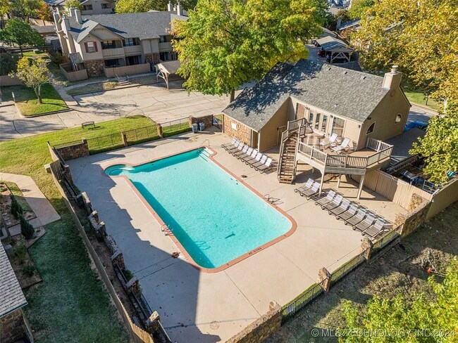 Photo - 9107 S Urbana Ave Unit 5F