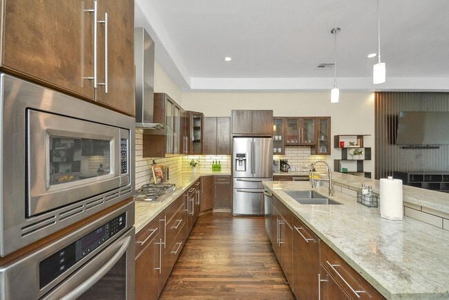 Photo - 4608 Nett St Unit D