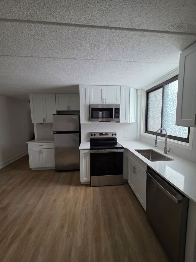 Photo - 2225 N Halsted St Unit G8