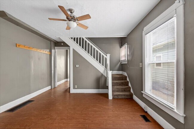 Photo - 1133 S Richland St