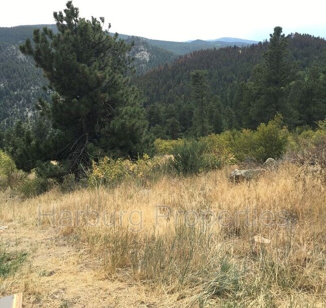 Building Photo - 3322 Ridge Rd