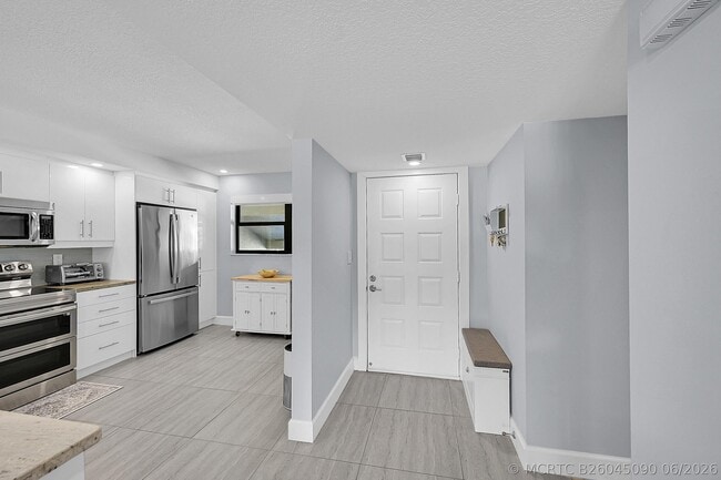 12870 Briarlake Dr Unidad 201