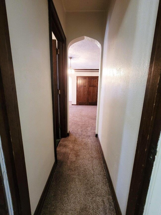 Photo - Tudor Apartments