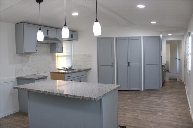 Photo - 21615 Erika Ct