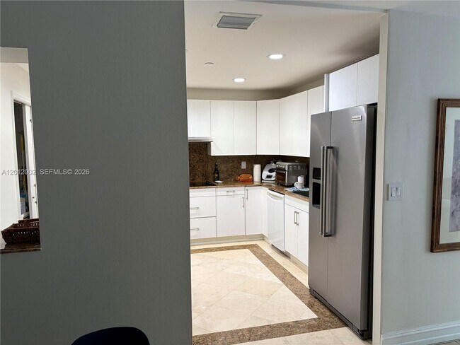 Photo - 151 Crandon Blvd Unidad 128
