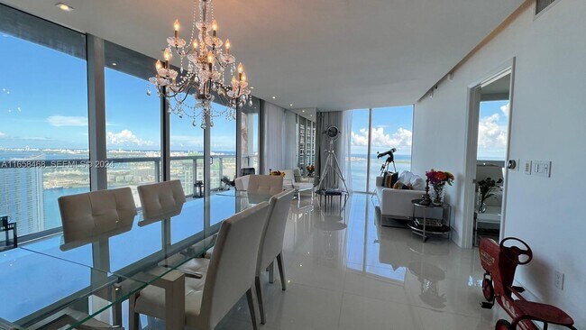 Photo - 495 Brickell Ave Unit 4902
