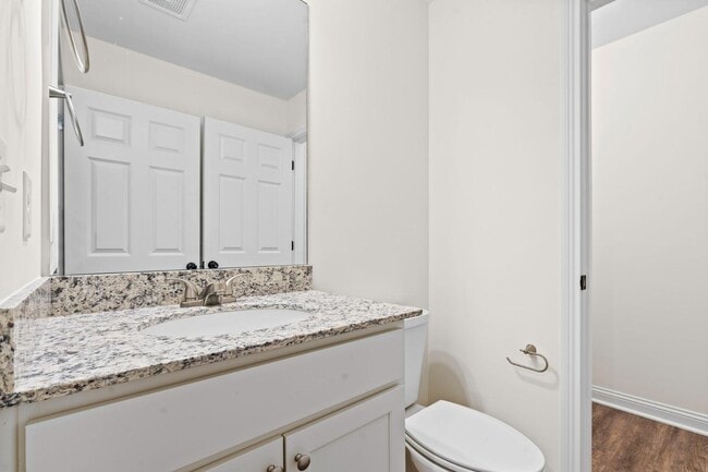 Photo - 135 Nuthatch Trl