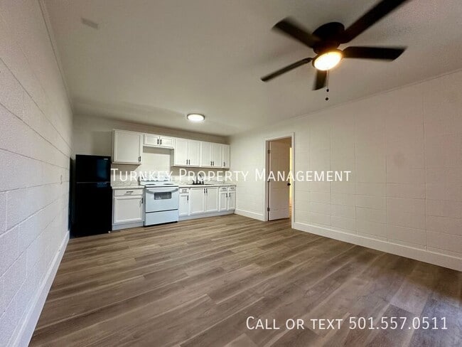 Photo - 100 Caruthers St Unit 109