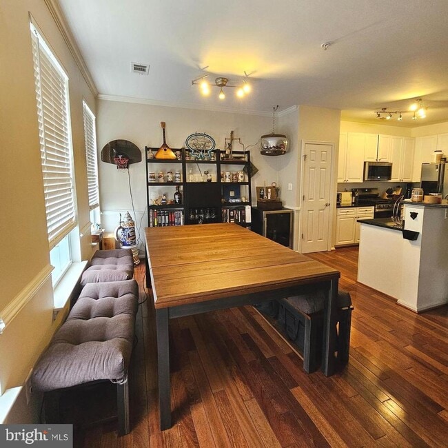 Photo - 2651 Park Tower Dr Unit 306