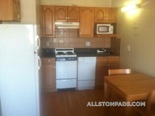 Photo - 1110 Commonwealth Ave Unidad 514