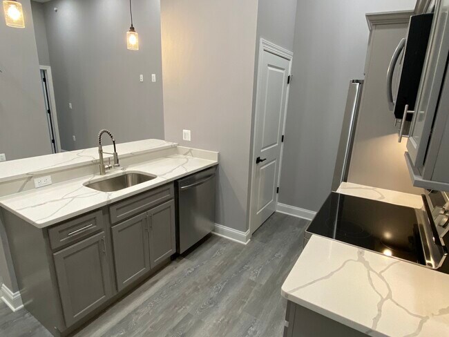 414 S Conkling St Unit 3