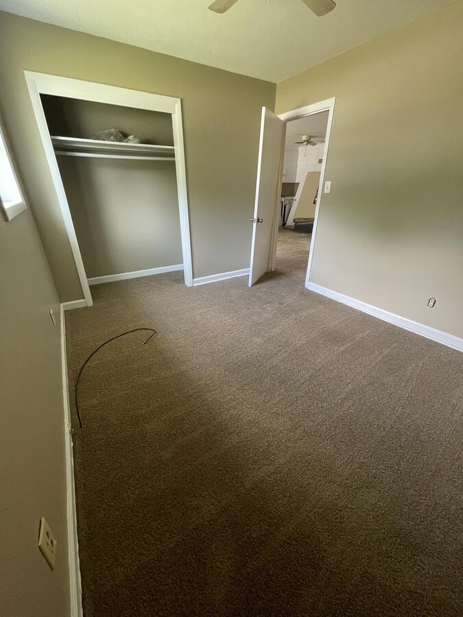 Photo - 3035 Wedgewood Dr