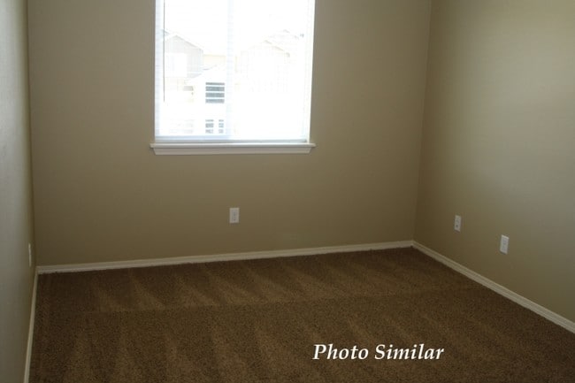 Photo - Aberdeen Place