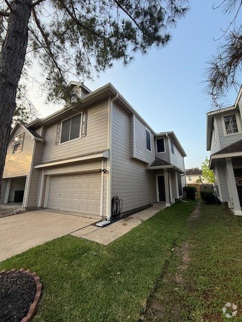 Building Photo - 16847 Carrollton Creek Ln Rental