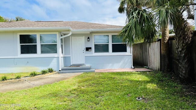 Photo - 914 N Wild Olive Ave