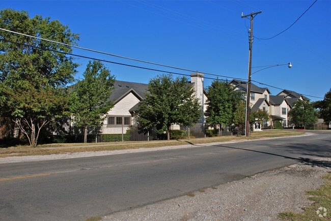 Reese Court Villas