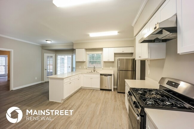 Photo - 300 Brandon Mill Cir