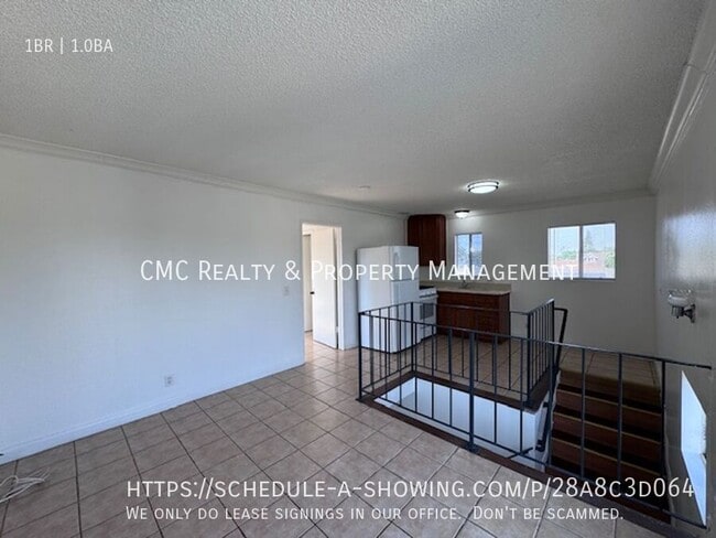 Photo - 3111 E Sawyer St