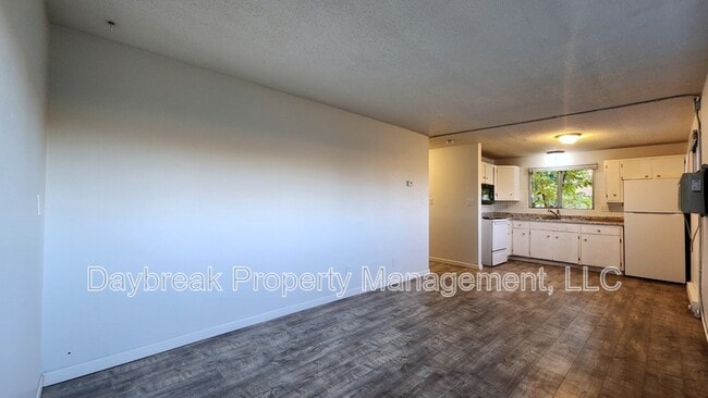 Photo - 32 10th Ave N Unit 4