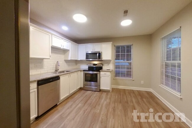 3429 Braden Dr