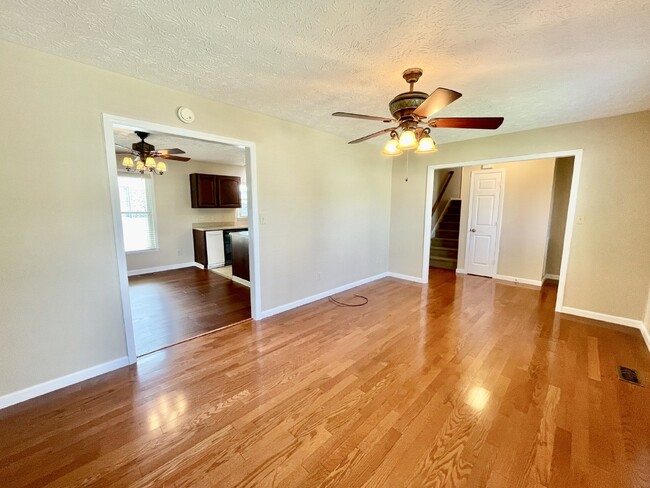 Photo - 4 bedroom, 3 bathroom Nest in Spring Lake