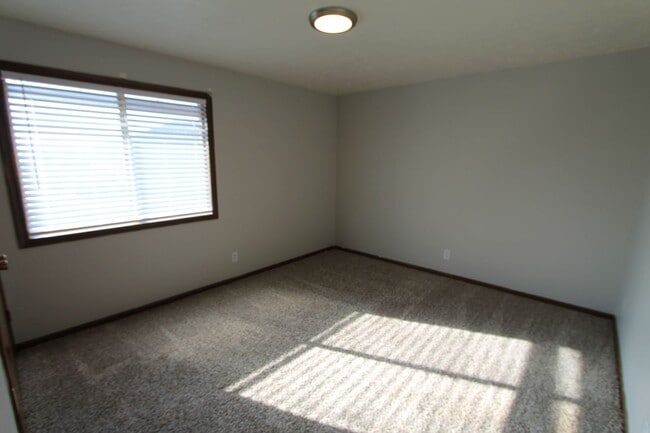 Photo - Briggs Point