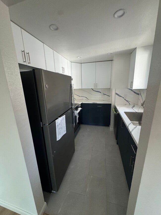 Photo - Beautifully Updated 2BD/2BA Condo | In-Unit Laundry, Garage & Greenbelt Views