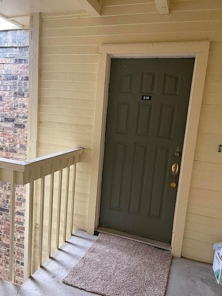 Photo - 3110 Devonshire Dr Unit 216