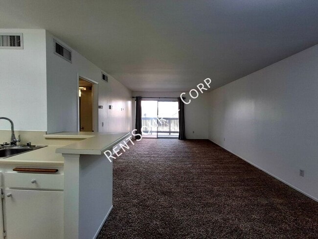 Photo - 23515 Lyons Ave Unidad 219