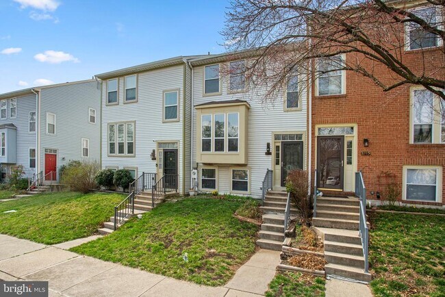 8113 Wooded Glen Ct