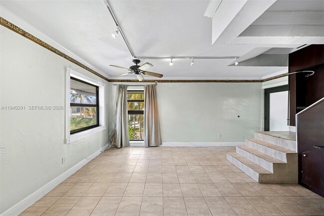 Photo - 230 Sunrise Dr Unit 5