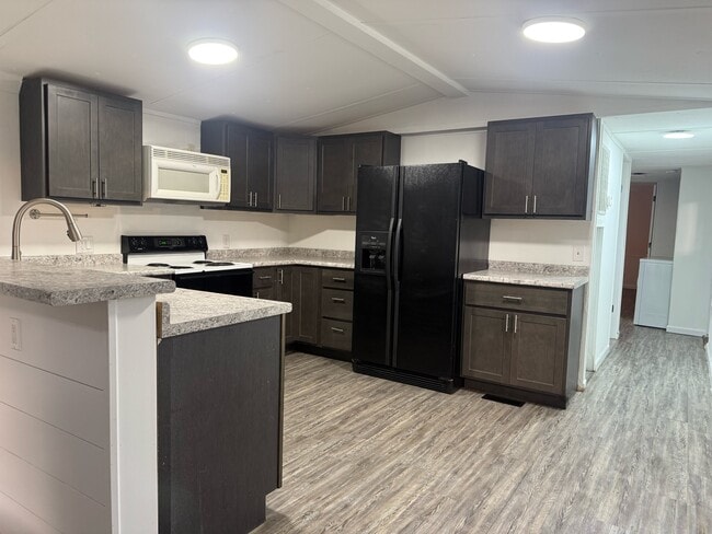 Photo - 308 Locust St