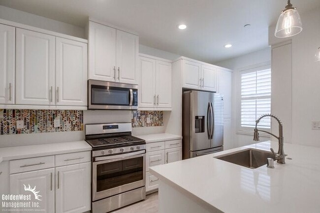 Photo - Stunning 3Bdm 2.5Ba Townhome in the Heart of Imperial Beach